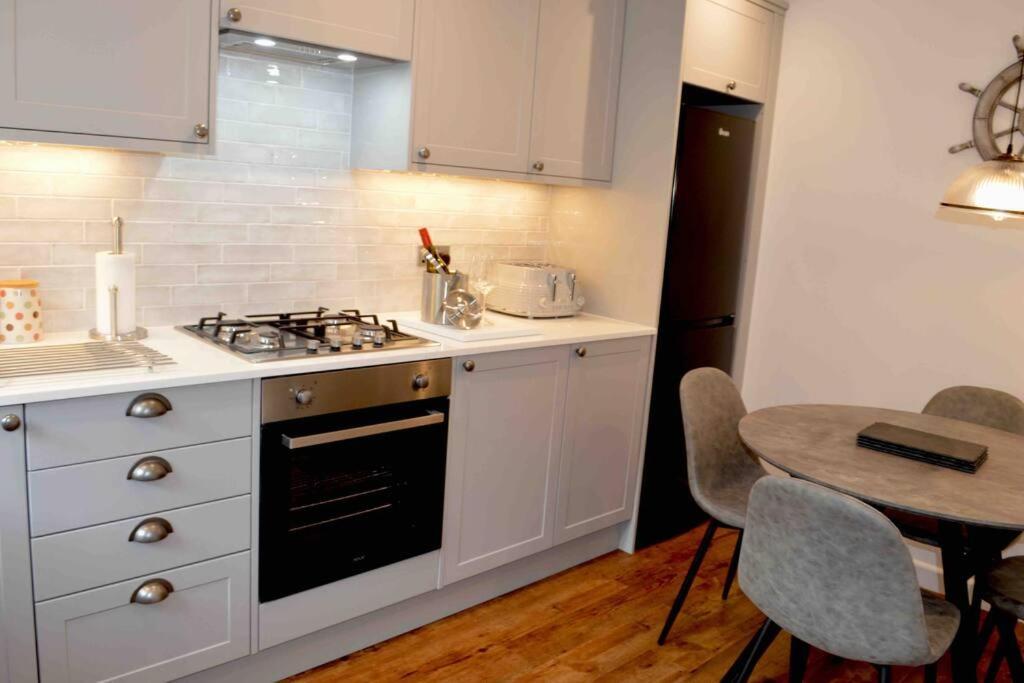 Riverside House Lancaster - 2 Bedroom House Luaran gambar